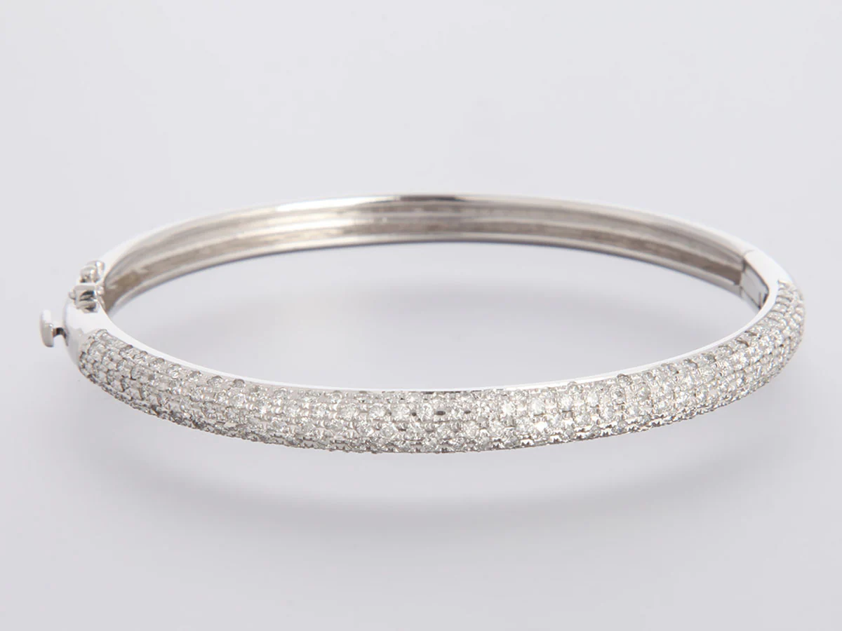 14K White Gold 1.88-Carat Diamond Bangle - Image 2