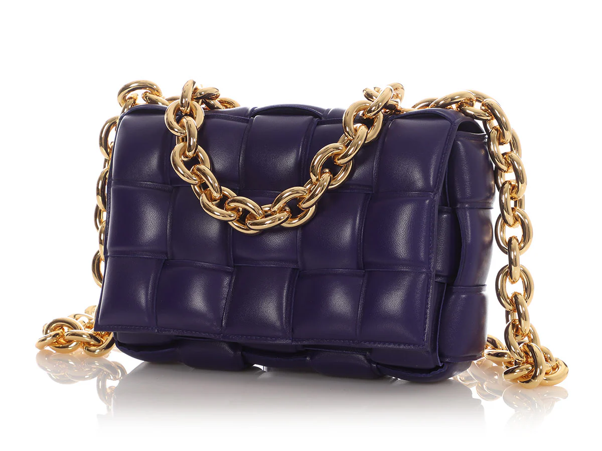 Bottega Venetta Maxi Blue Padded Chain Cassette Bag - Image 2