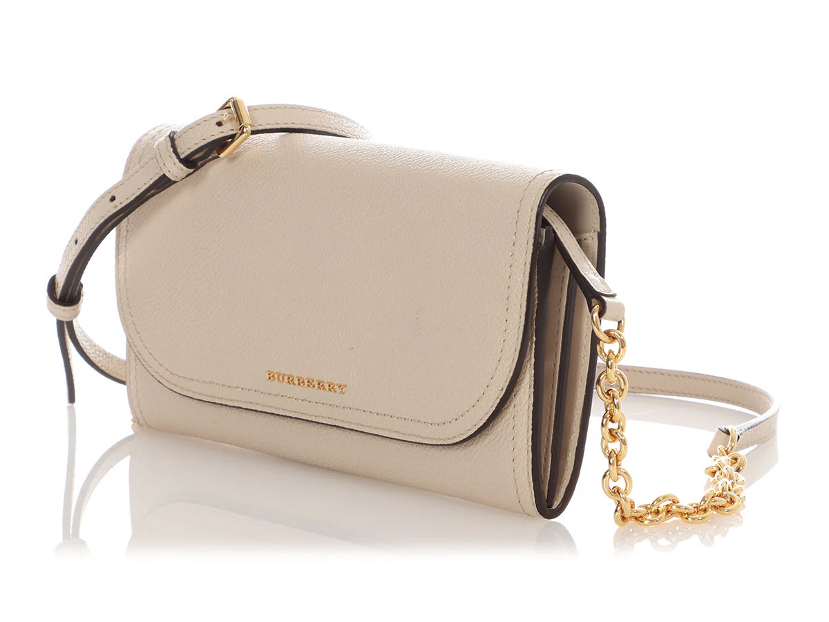 Burberry Cream Leather Clutch - Image 3