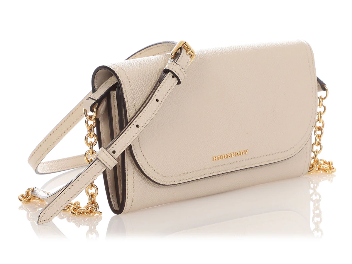 Burberry Cream Leather Clutch - Image 5