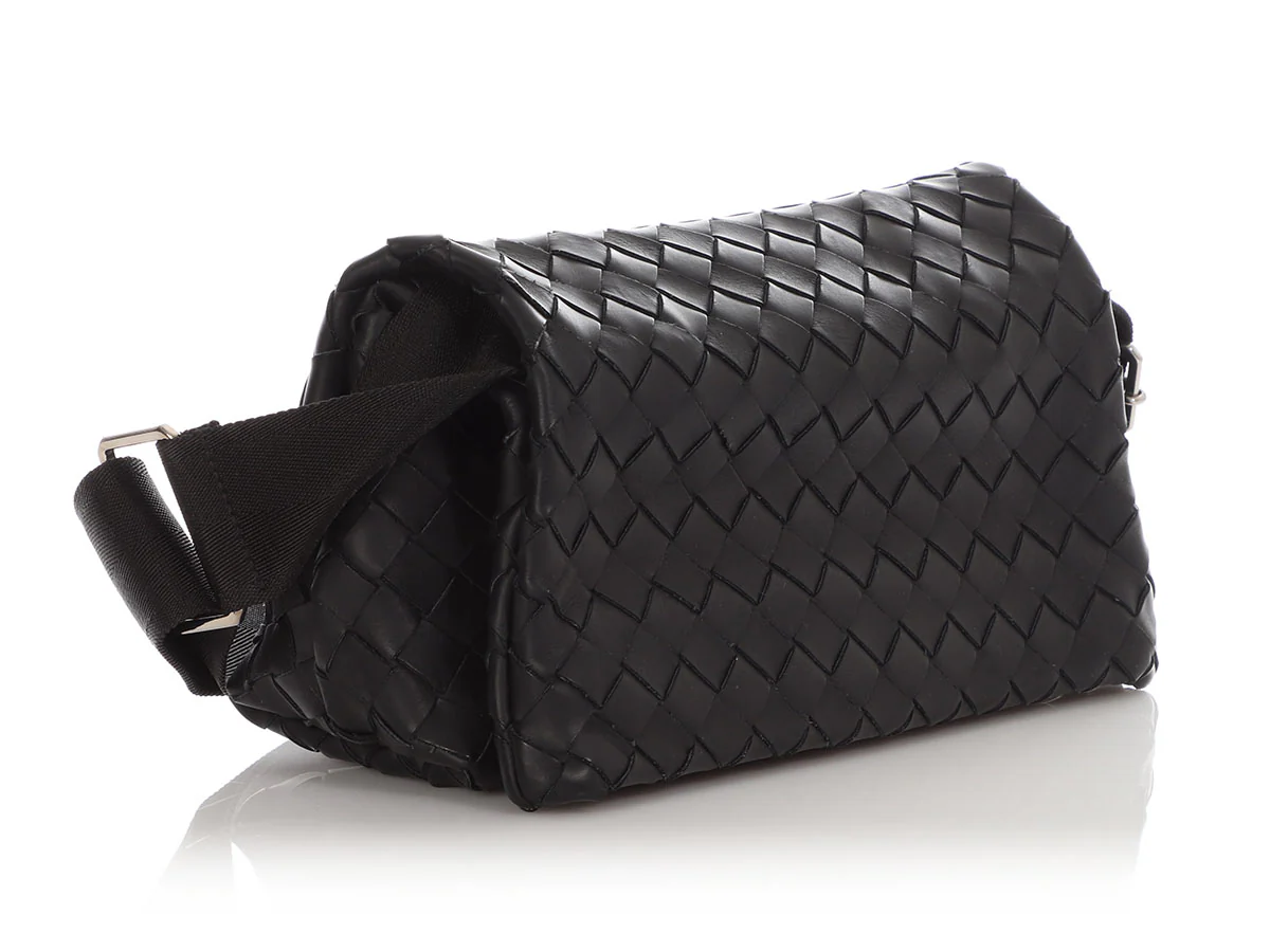Bottega Veneta Black Intrecciato Nappa Leather Fold-Over Messenger Bag - Image 5