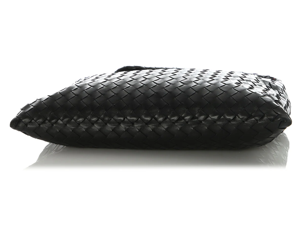 Bottega Veneta Small Black Intrecciato Hop Bag - Image 7