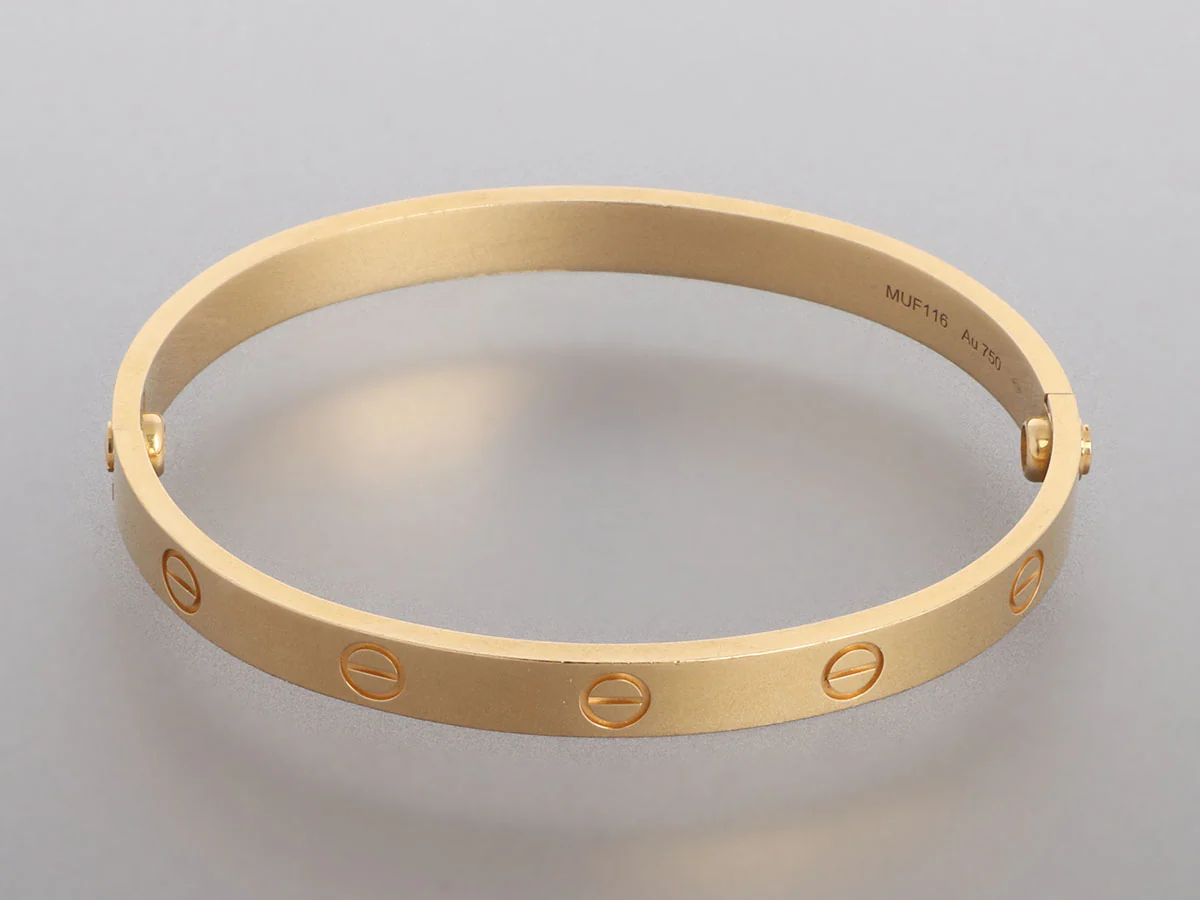Cartier 18K Yellow Gold Classic Love Bracelet 18 - Image 4