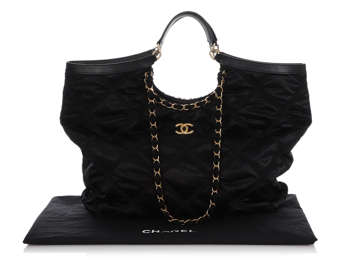Chanel Maxi Black Nylon Shopping Tote - Image 2
