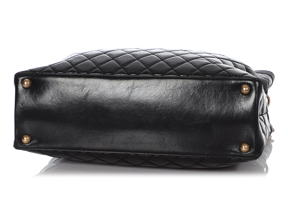 Chanel Large Black Quilted Glazed Calfskin Boy Shopping Tote - Image 6