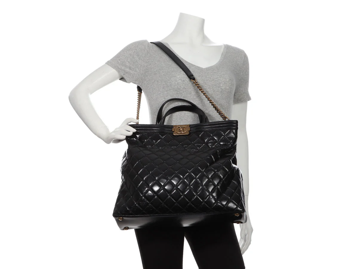 Chanel Large Black Quilted Glazed Calfskin Boy Shopping Tote - Image 9