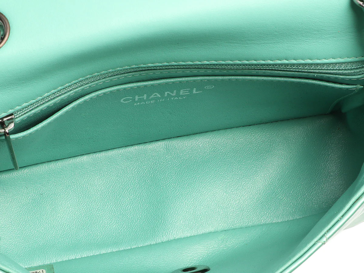 Chanel Mini Green Quilted Patent Classic - Image 9