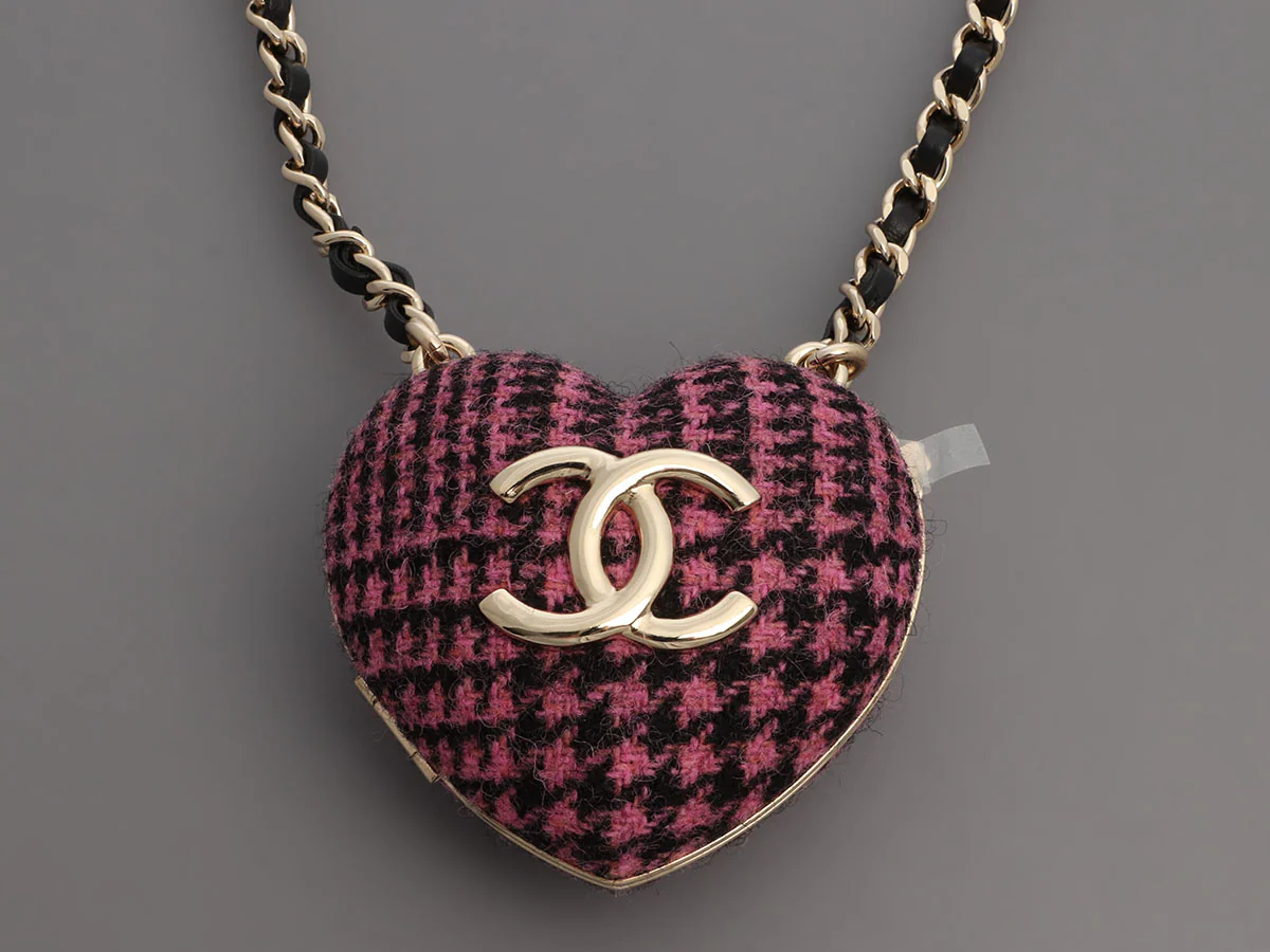 Chanel Purple and Black Tweed Heart Locket Necklace - Image 3