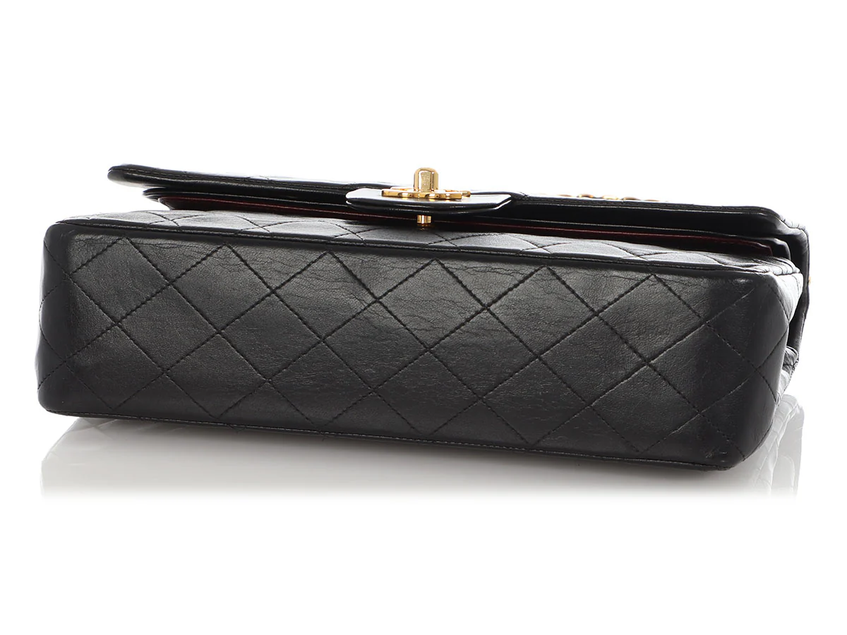 Chanel Vintage Medium/Large Black Quilted Lambskin Classic Double Flap - Image 7