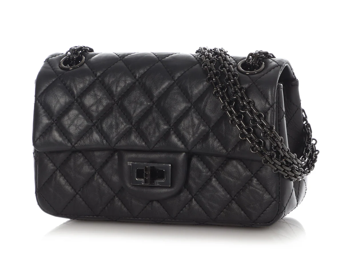 Chanel So Black Quilted Aged Calfskin Mini Reissue Classic - Image 3
