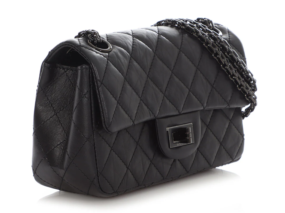 Chanel So Black Quilted Aged Calfskin Mini Reissue Classic - Image 6