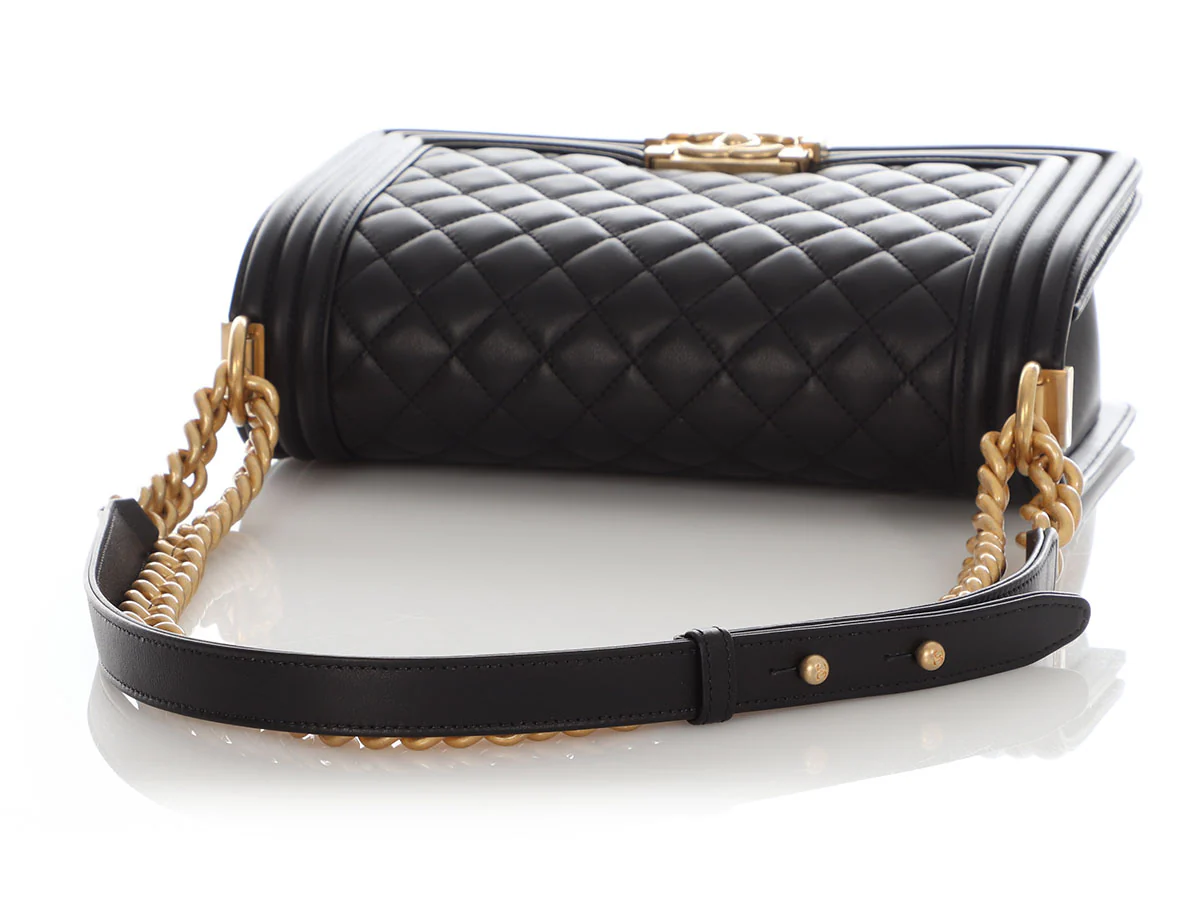 Chanel Old Medium Black Quilted Lambskin Boy Bag - Image 8