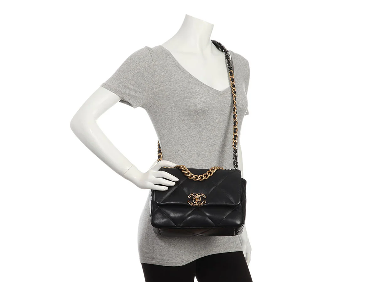 Chanel Small Black Quilted 19 Flap - Image 10