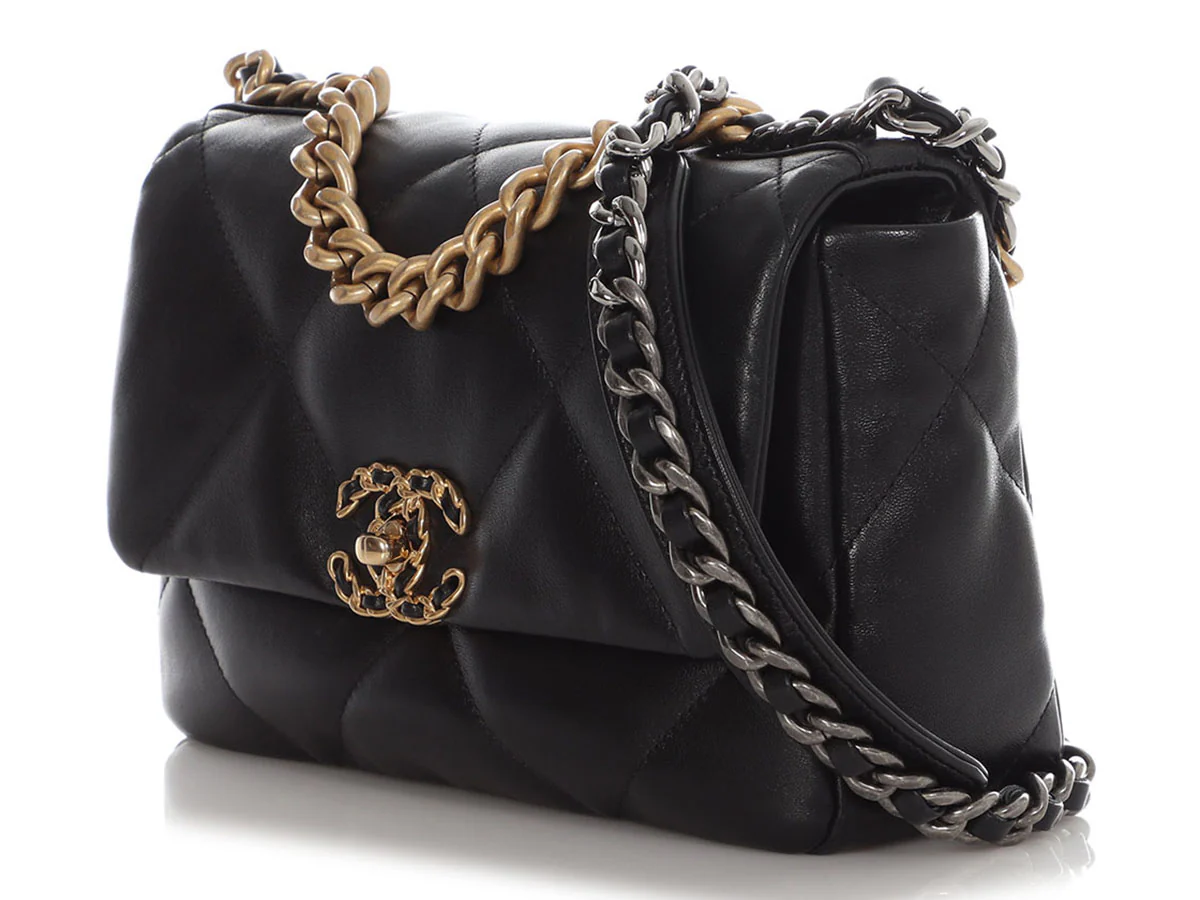 Chanel Small Black Quilted 19 Flap - Image 4