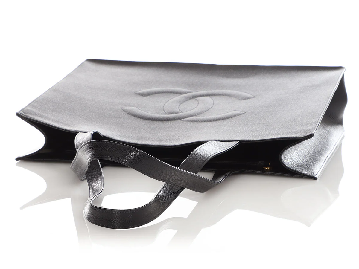 Chanel Vintage XL Black Caviar Tote - Image 8