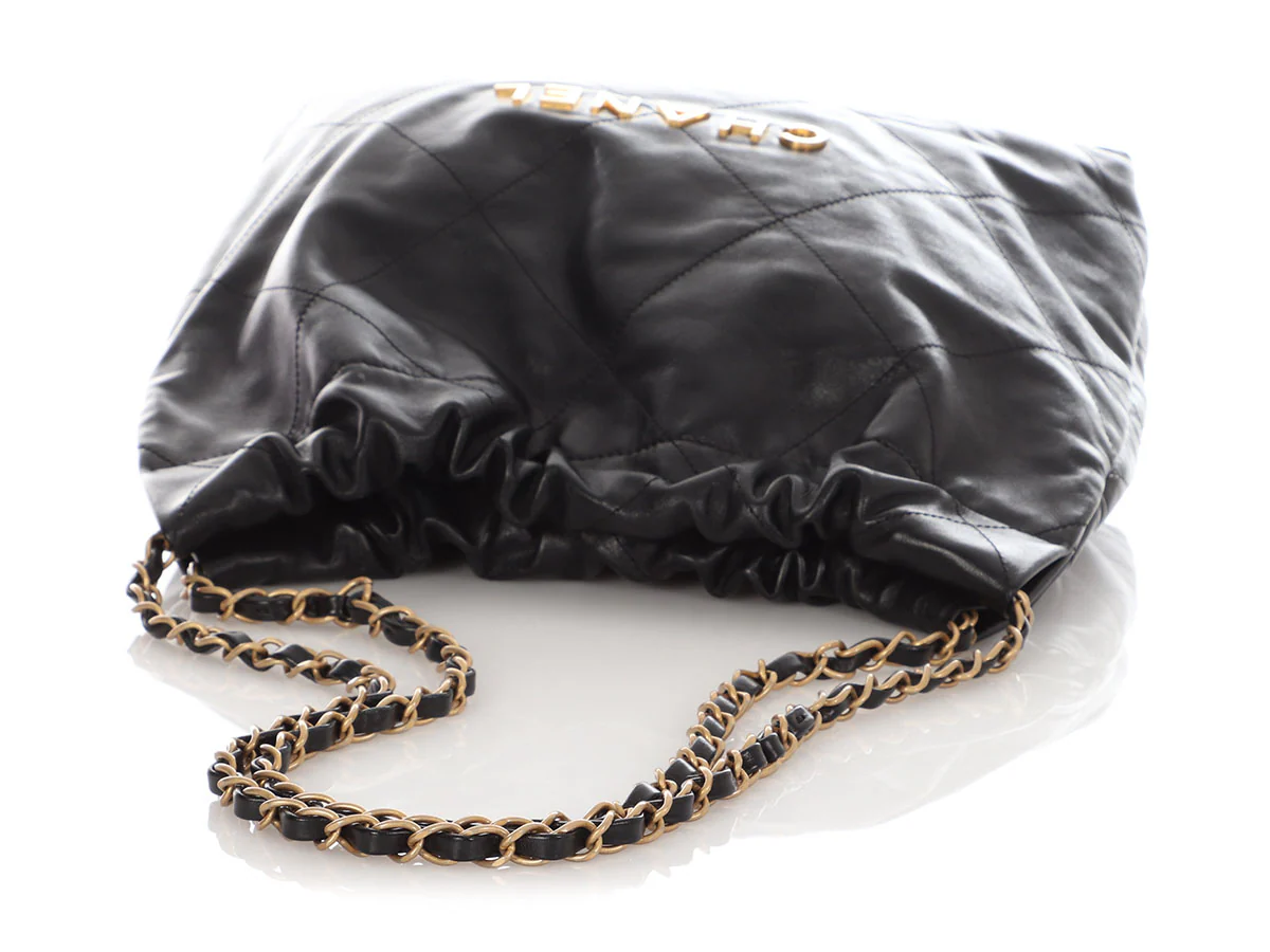 Chanel Small Black Quilted Shiny Calfskin 22 - Image 7