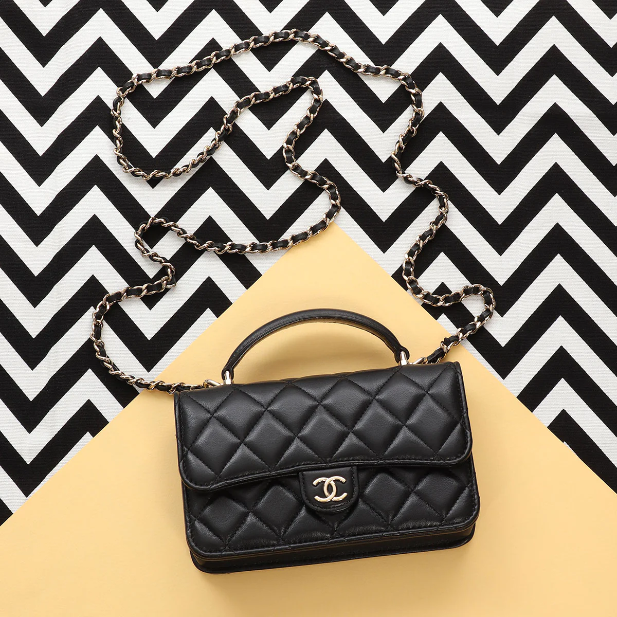 Chanel Mini Black Quilted Lambskin Top Handle Phone Holder - Image 2