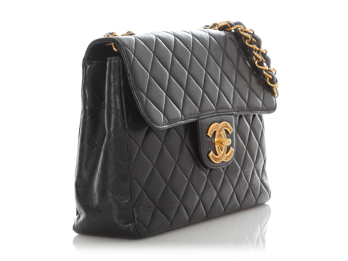 Chanel Vintage Jumbo Black Quilted Lambskin Classic Single Flap - Image 5
