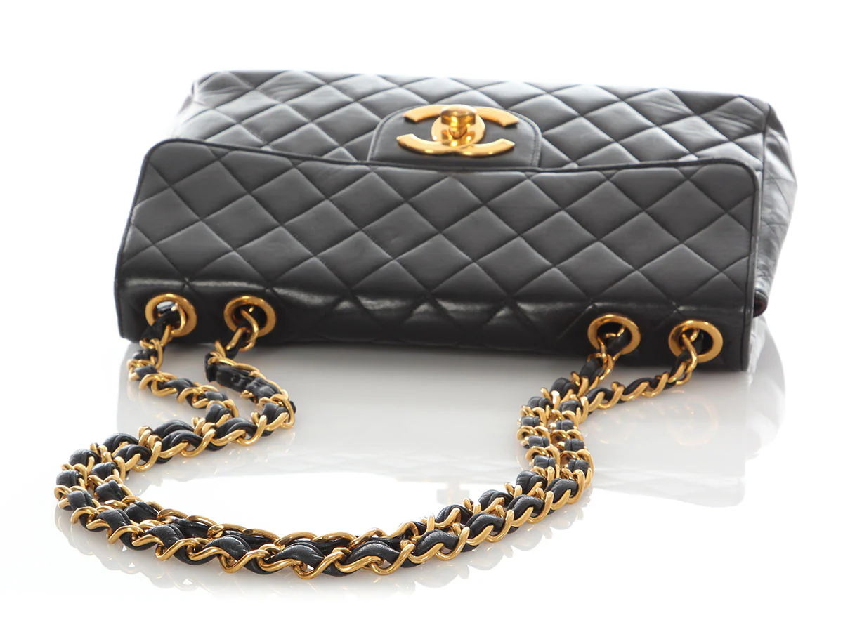 Chanel Vintage Jumbo Black Quilted Lambskin Classic Single Flap - Image 7