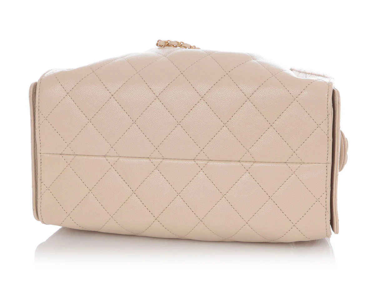 Chanel Small Beige Quilted Calfskin 25 Bag - Image 7