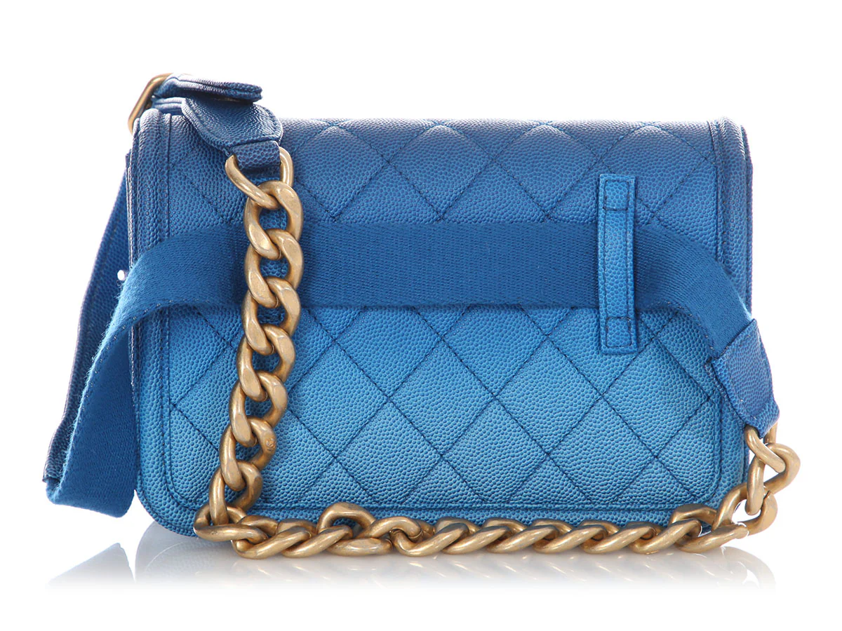 Chanel Blue Ombre Quilted Caviar Sunset on the Sea Waist Bag - Image 4