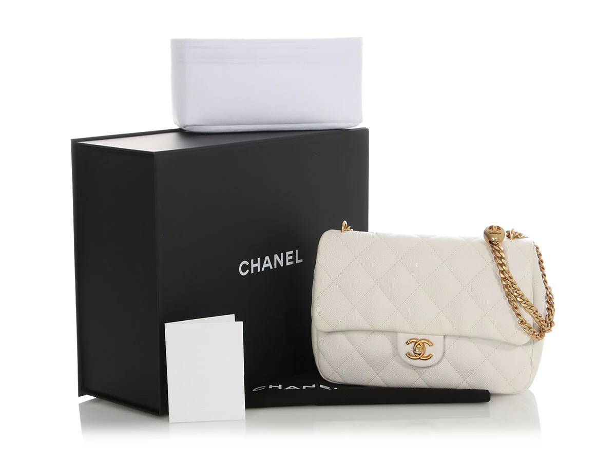 Chanel Medium White Caviar Sweetheart Crush Flap - Image 2