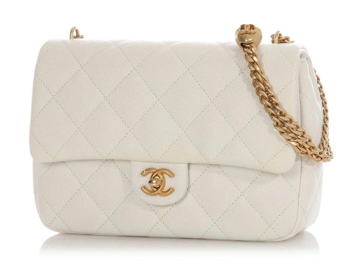 Chanel Medium White Caviar Sweetheart Crush Flap - Image 3