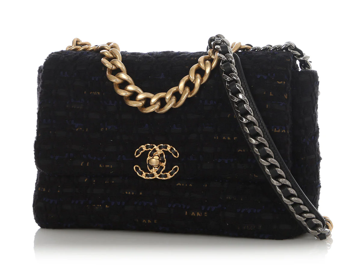 Chanel Large Navy Quilted Tweed and Ribbon 19 Flap - Image 3
