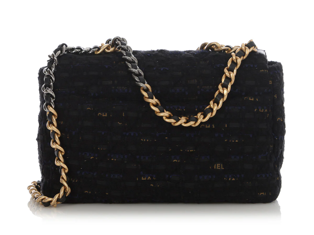 Chanel Large Navy Quilted Tweed and Ribbon 19 Flap - Image 5