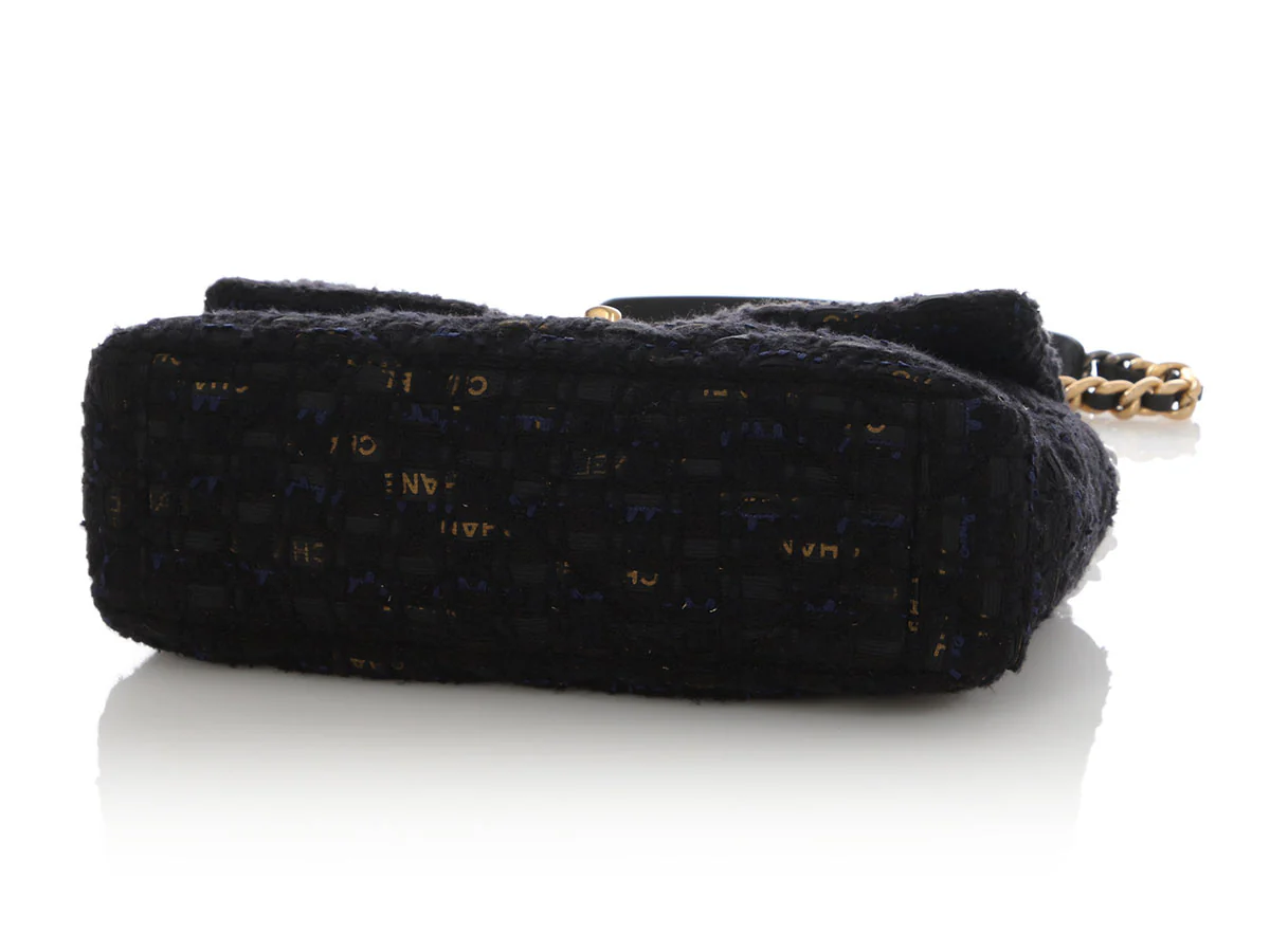 Chanel Large Navy Quilted Tweed and Ribbon 19 Flap - Image 7