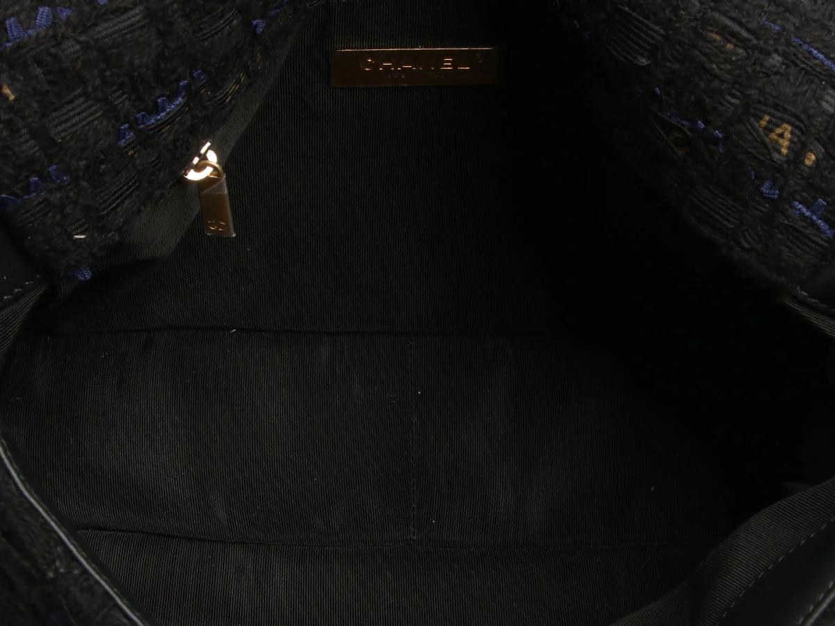 Chanel Large Navy Quilted Tweed and Ribbon 19 Flap - Image 9