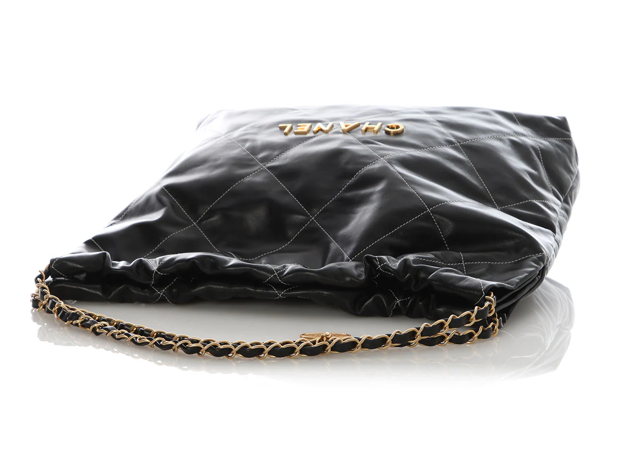 Chanel Medium Black Quilted Shiny Calfskin 22 - Image 7
