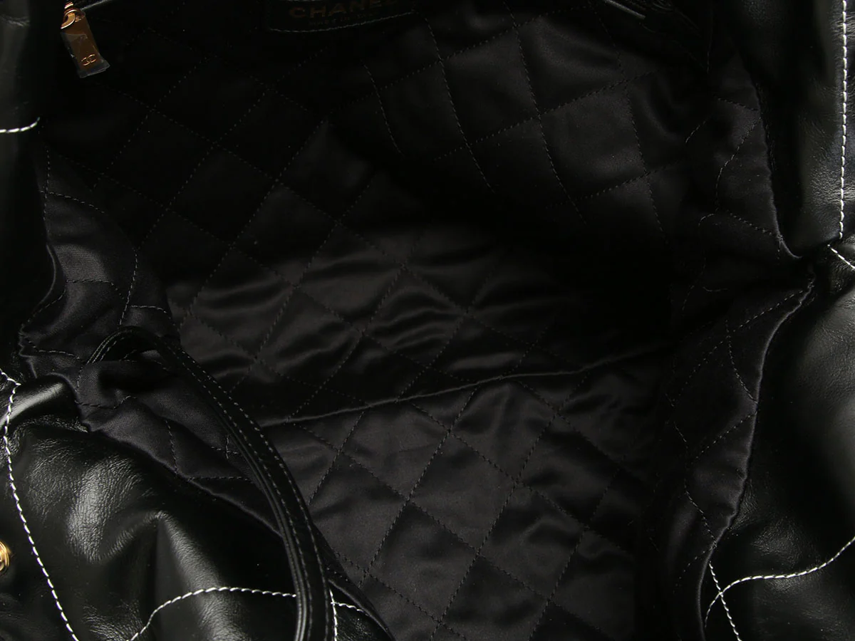 Chanel Medium Black Quilted Shiny Calfskin 22 - Image 9