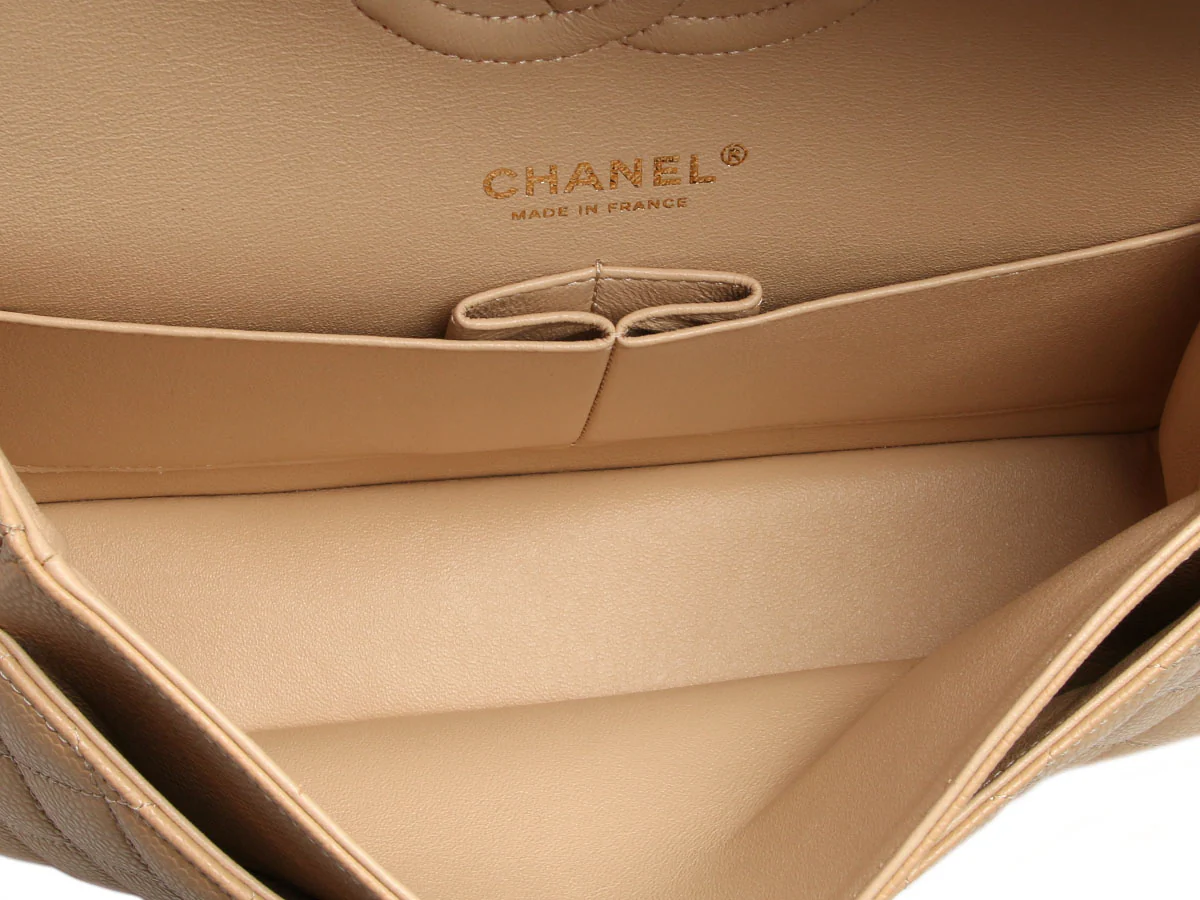 Chanel Medium/Large Beige Clair Quilted Caviar Classic Double Flap - Image 9