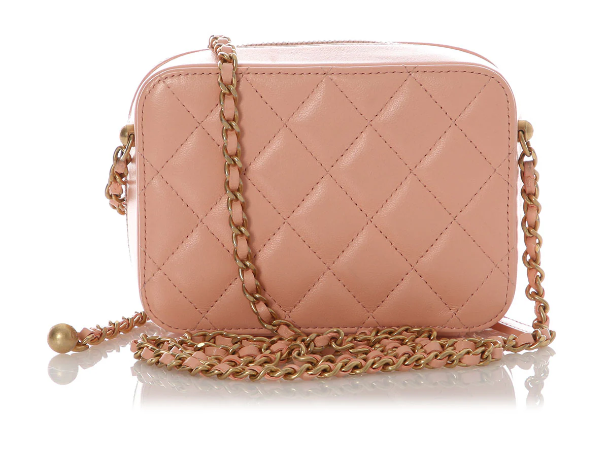 Chanel Mini Light Pink Quilted Lambskin Pearl Crush Camera Bag - Image 5