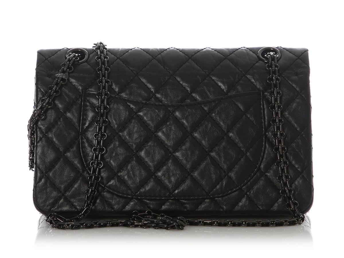 Chanel So Black Quilted Distressed Calfskin 2.55 Reissue 225 - Image 5