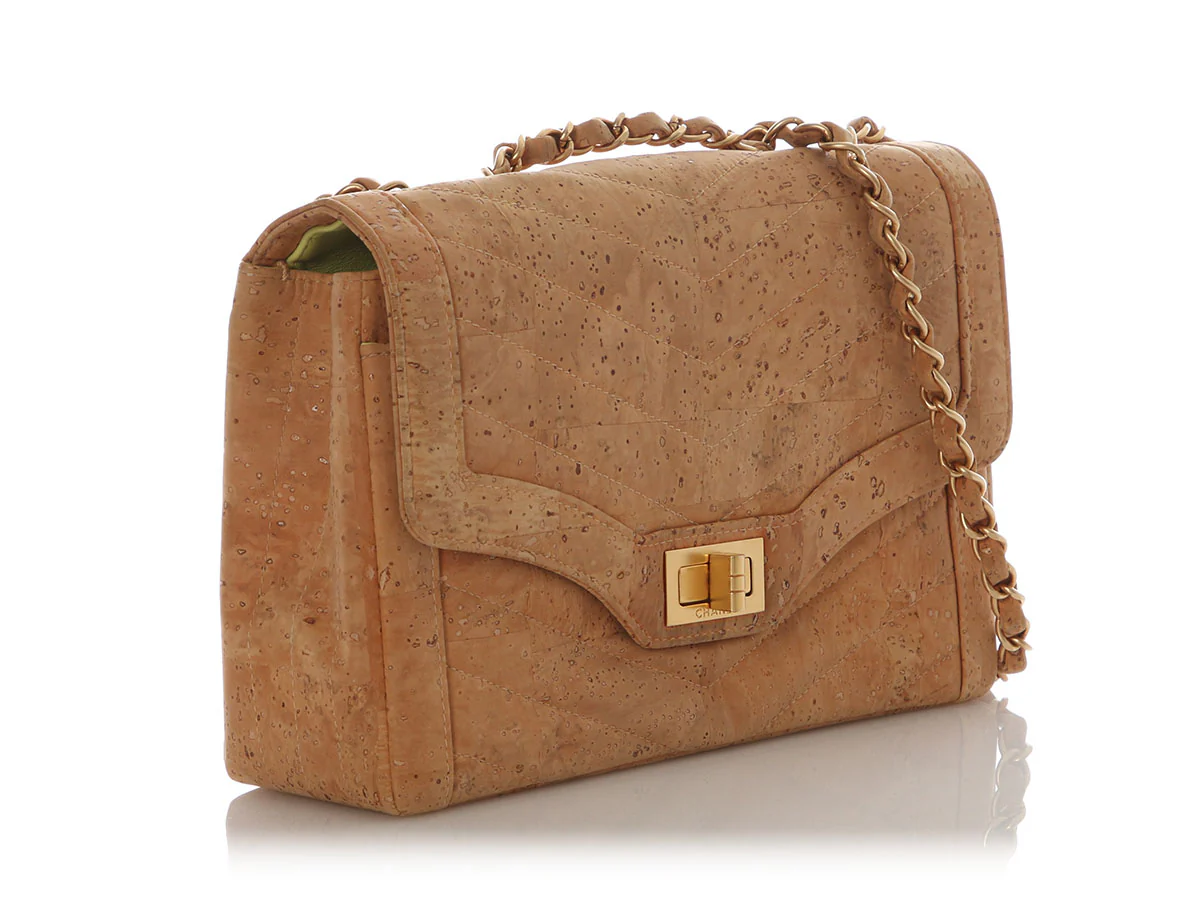 Chanel Small Chevron-Quilted Cork Reissue Flap - Image 6