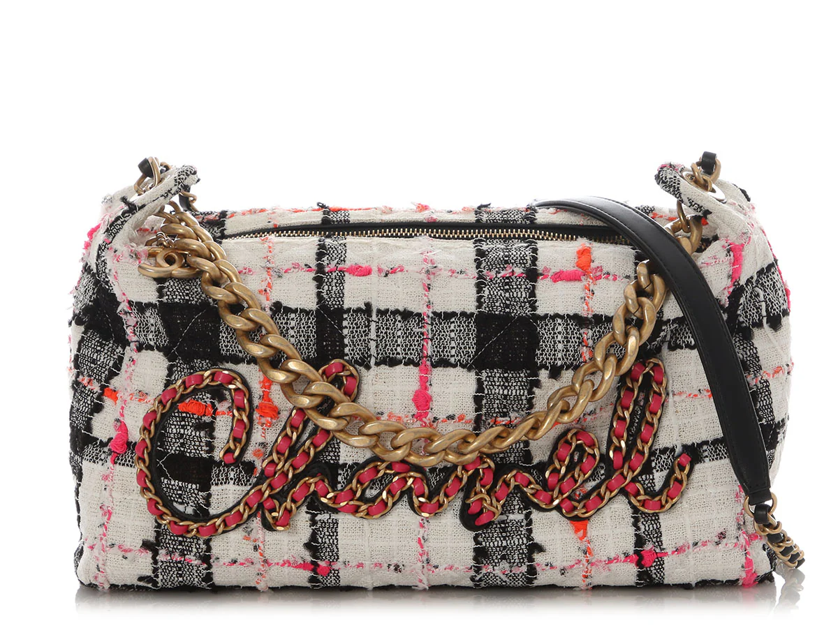 Chanel Tweed Signature Hobo - Image 2
