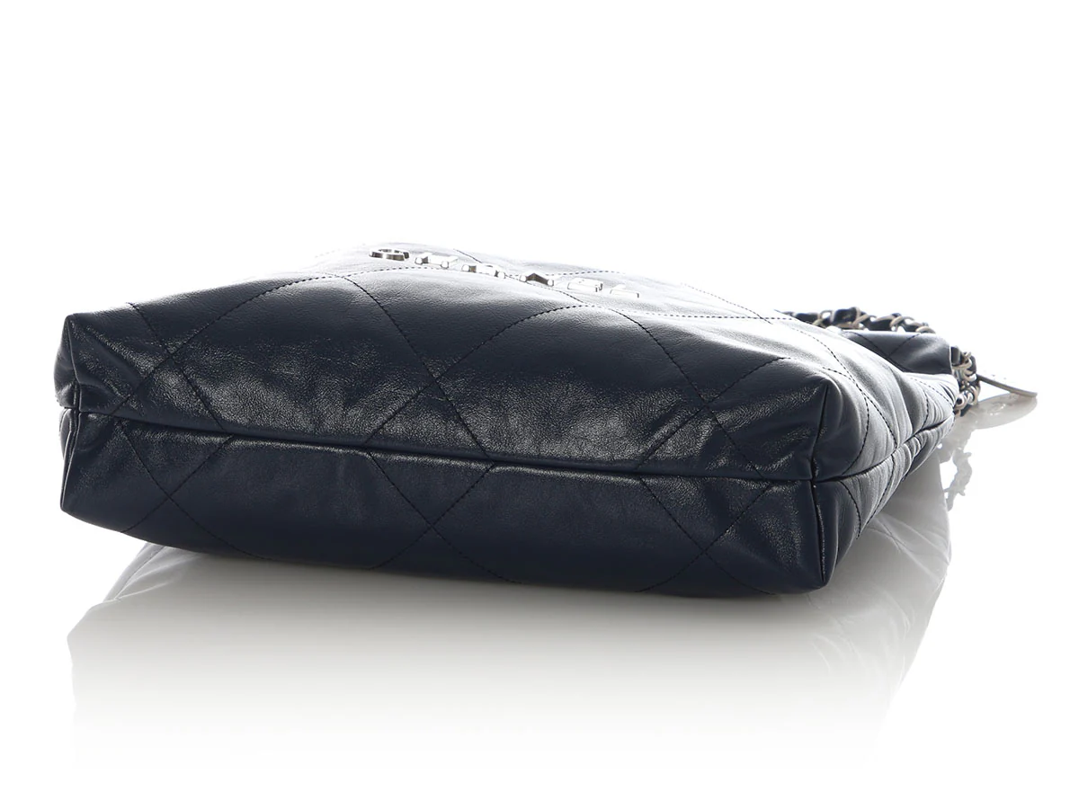 Chanel Small Navy Quilted Shiny Calfskin 22 - Image 7