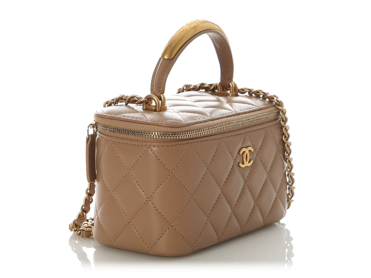 Chanel Small Beige Quilted Lambskin Vanity Case - Image 5