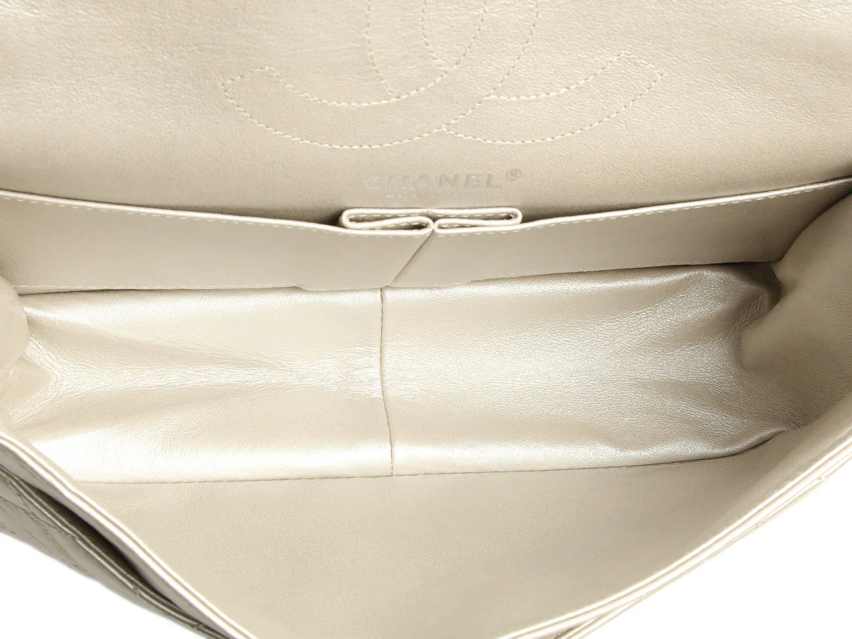 Chanel Silver Quilted Aged Calfskin Reissue 226 - Image 9