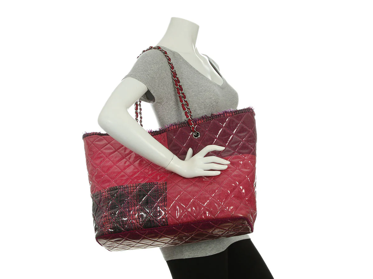 Chanel Large Pink and Purple Patchwork Tweed Tote - Image 9