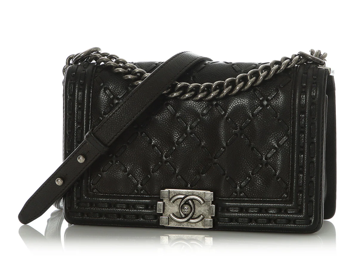 Chanel Old Medium Black Whipstitch Quilted Calfskin Boy Bag - Image 3
