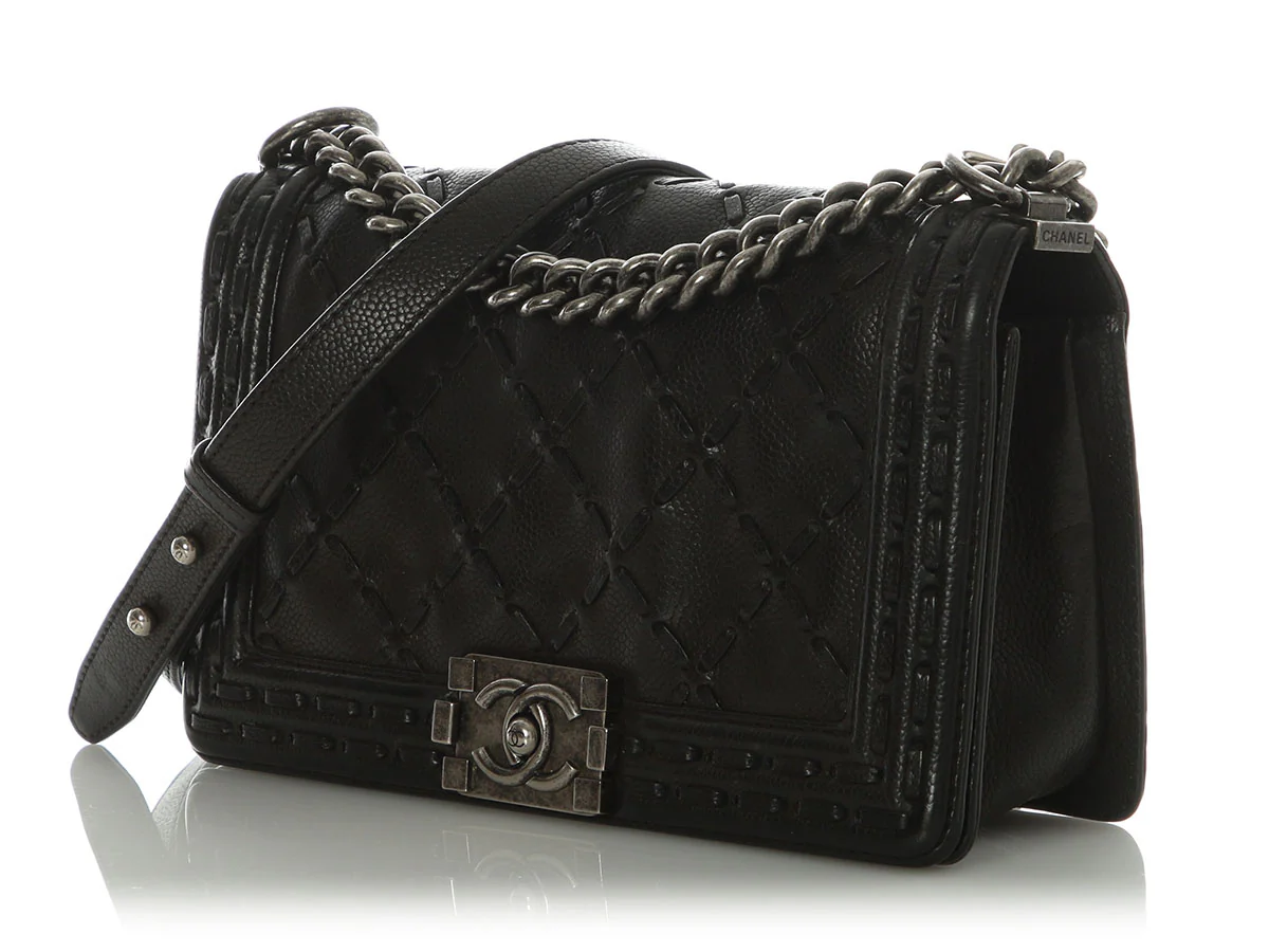 Chanel Old Medium Black Whipstitch Quilted Calfskin Boy Bag - Image 4