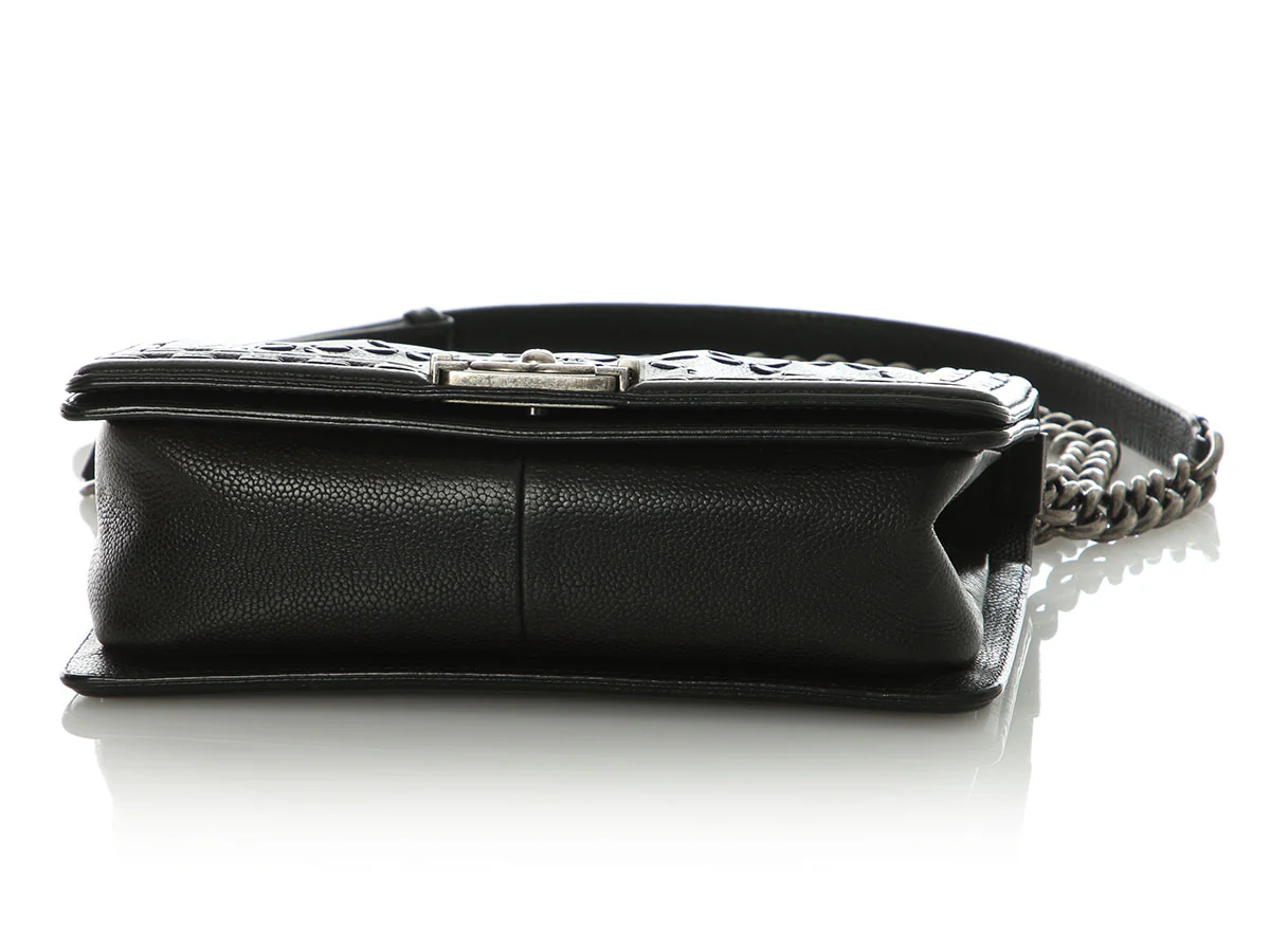 Chanel Old Medium Black Whipstitch Quilted Calfskin Boy Bag - Image 7