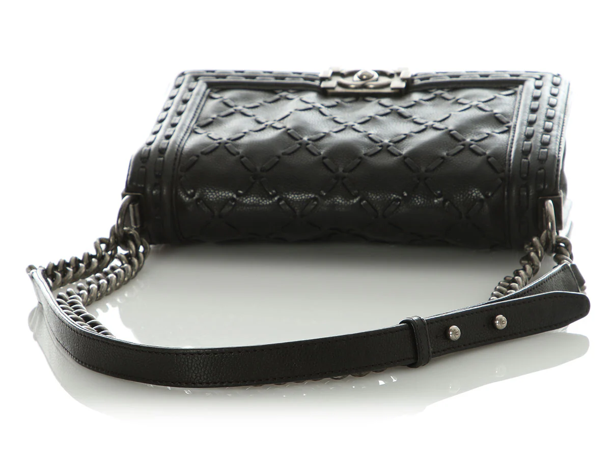 Chanel Old Medium Black Whipstitch Quilted Calfskin Boy Bag - Image 8