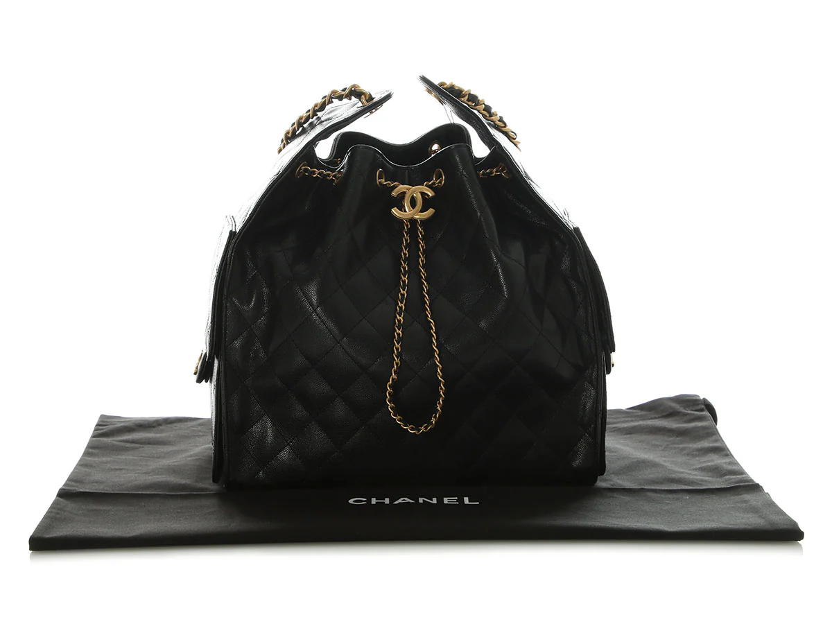 Chanel Medium Black Caviar 25 Hobo - Image 2