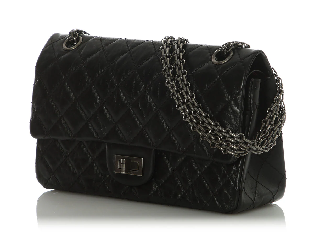 Chanel Black Quilted Distressed Calfskin Reissue 225 - Image 4