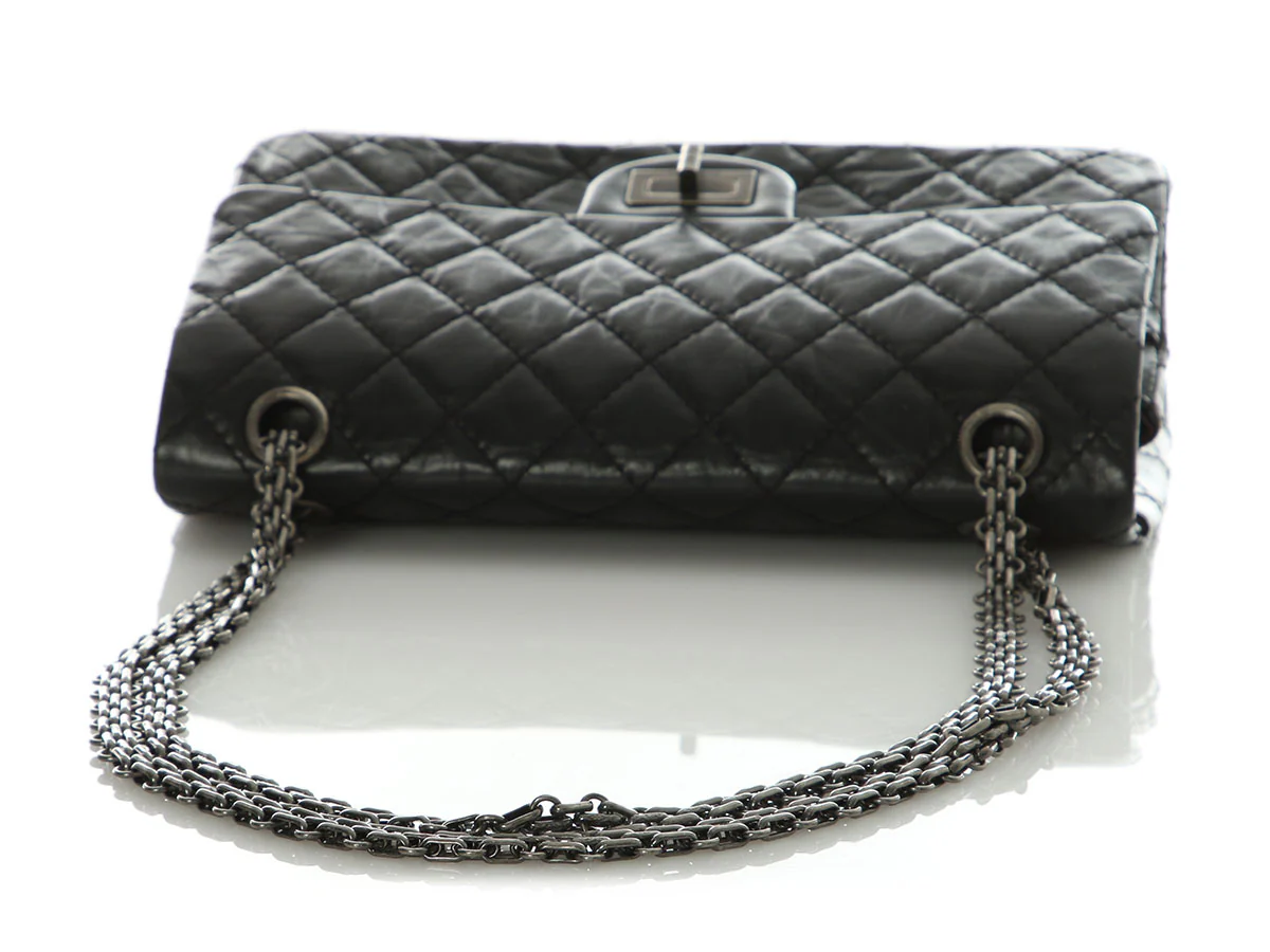Chanel Black Quilted Distressed Calfskin Reissue 225 - Image 8