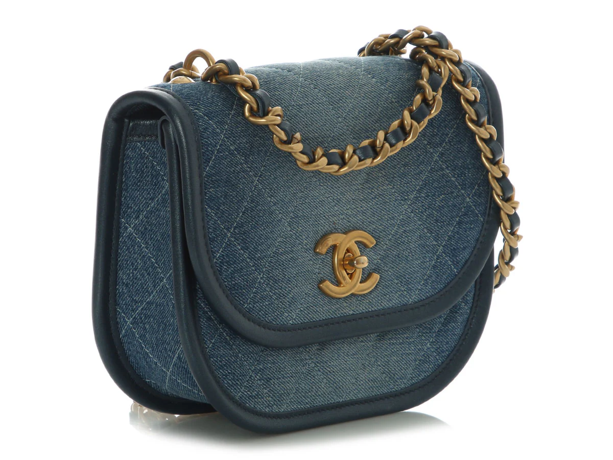Chanel Small Denim Messenger Bag - Image 6